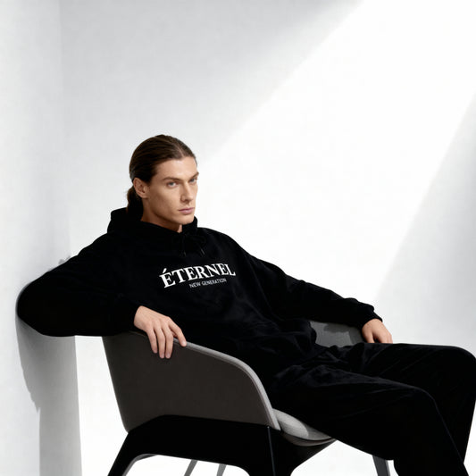 Éternel Hoodie - "Who Has God Has Everything"